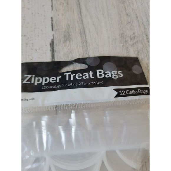 Spider web candy corn Halloween zipper bag treat - Picture 4 of 5